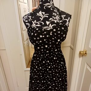 Simple Summer Dress, cute back 😍